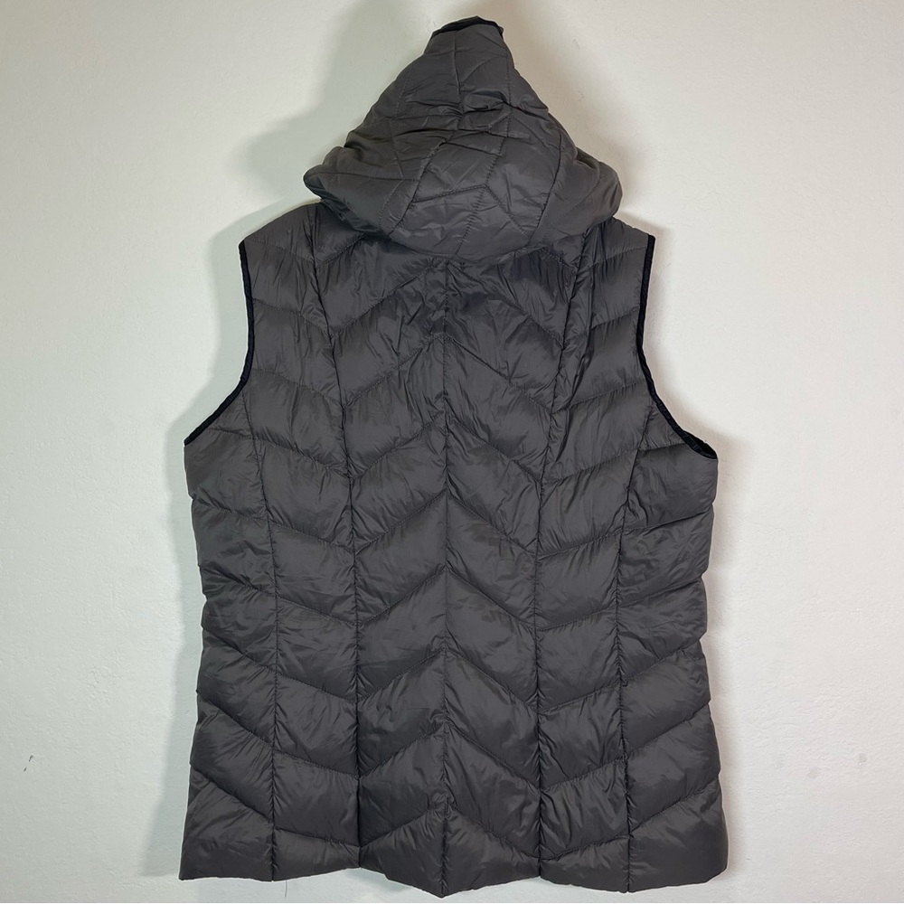 MICHAEL KORS Puffer vest/double closure front/ultralight. M. - Picture 2 of 8